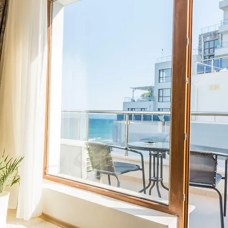 Byala Vista Cliff Διαμέρισμα *