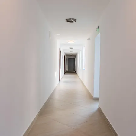 Byala Vista Cliff Apartment *