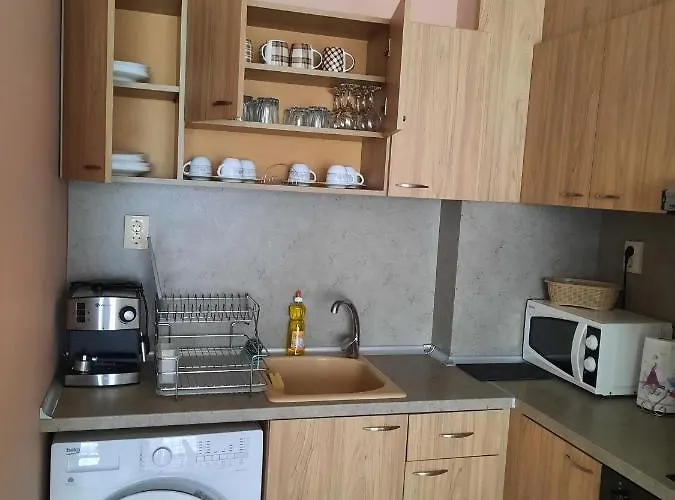Апартаменты Byala Vista Cliff Бяла
