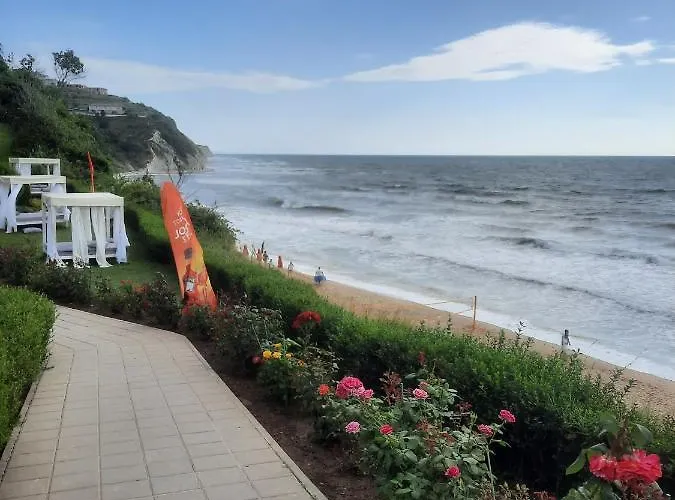 Апартаменты Byala Vista Cliff Бяла
