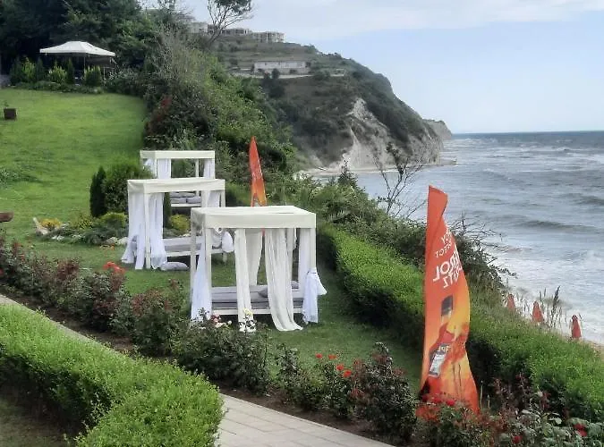 Byala Vista Cliff Apartmán *